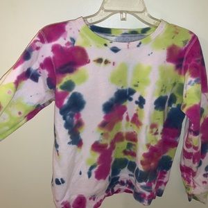 tie dye sweatshirt